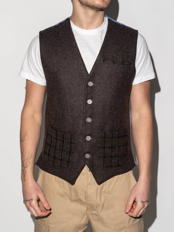 BROWN VEST WITH CONTRAST POCKETS